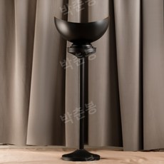 유럽 스타일의 샴페인 얼음 바 파티 모델 룸 장식, 랙 세트가 있는 블랙 골드 잉곳 아이스 버킷, 1개