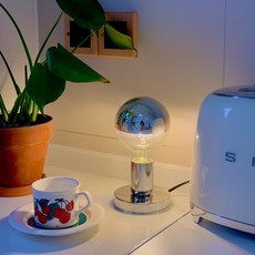 바우하우스단스탠드