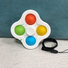손가락 버블 음악 자이로 마우스 킬러 자이로 키 체인 감압 감압 핸들 프레스 스위치 장난감, 하나, 4 잎 흰색 버블 음악 손가락 탑