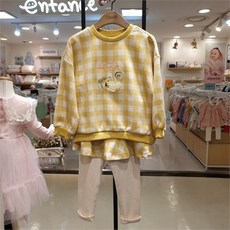 치크상하복