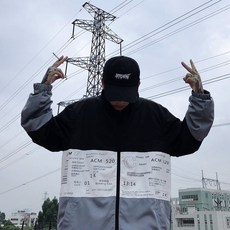 e51ec042aecb70e1bb6ba8f4f18fee1b5a45340af742fdf3390e5ae4f573.jpg