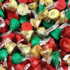 2 Pound (Pack of 1) Hershey Kisses Christmas Foil Red Green Gold Hershey's Kisses Milk Chocolate W, 1