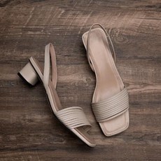 2023 women shoes R38