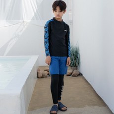 중등래쉬가드