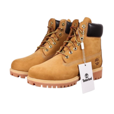 Timberland 클래식한 탑 퀄리티로 정말 입기 좋으며