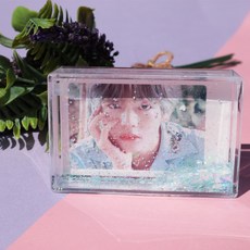 폴라로이드사진걸어두는액자