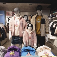 7f81f57240e5351d53fbc7c5310cc47601fd70aff2a743a0a4b028e51fb9.jpg