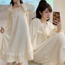 착한플리츠 오버핏 도톰 슈크림 프릴 극세사 긴팔 수면원피스
