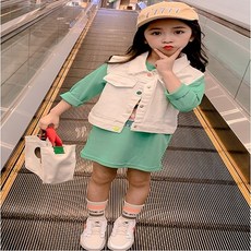 여아용 화이트 조끼 + 원피스 세트