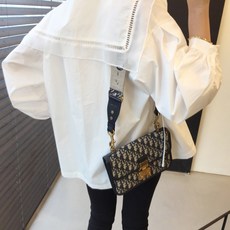 c8508c1431042d8b1492ee3d74a8a9d643bae600ff57f1b39c0c70b3754e.jpg