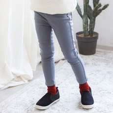 69828f21e2d6b29affebc3baa425baef462ca5ff6cd4b15dc89638dcd884.jpg