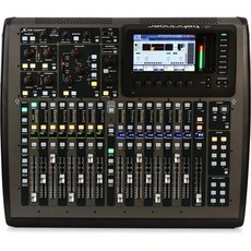 x32compact TOP01