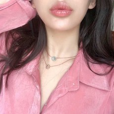 아무도없는숲속에서 고민시 더블레이어드동전목걸이 심플포인트악세사리