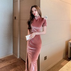 6f7016c48fe3c21e729f200e3afcfbe3cbf1810db99567c6c7030221c3eb.jpg