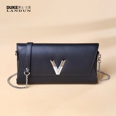 62b24aa09cad97b3124deea850c458bde8265dfcdbb3db912c21c6a190d1.jpg