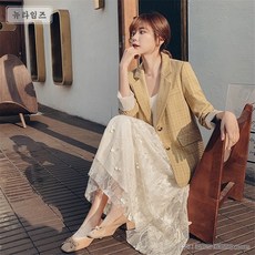 f98dc8b6ddf6f3e1204169f3240a116831b328fe4b56276c04d36eb62de9.jpg