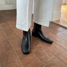 스퀘어토첼시부츠