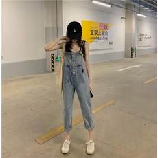 b935defa517b8606a240a68f2c61b9699b1d7a85462919fbfebc99e64a04.jpg