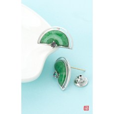 비취귀걸이나스첸카