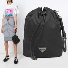 누오보 20FW 프라다 버킷백 1NE369 067 F0002 1NE369 067 F0002
