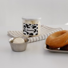 SLB(에셀비) 수제 리코타치즈 300g (저지방_리코타치즈샐러드_와인안주_선물용), 1개