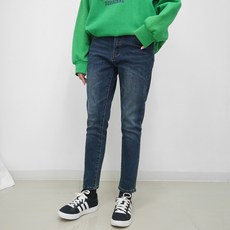 9cb2f6d51d836d9a94461b7372fb282d11679b92975e6629882eee54fba9.jpg