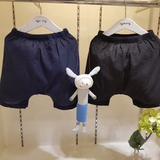 아가방 50% 여름 베이비페어! 자세히 보면 체크무늬! 살짝 비침있는 마미 스커프같은 얇은 배기바지 헐렁핏 루즈한게 아주 멋져멋져! 더운거 정말 몰라 시원 배기바지!