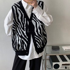 에잇세컨즈조끼