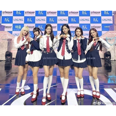장원영옷 TOP01