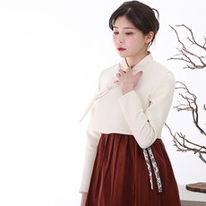 4e9cc972cad8fa4a0b559e141015b4e5ba8741272b9e0109204071db0643.jpg