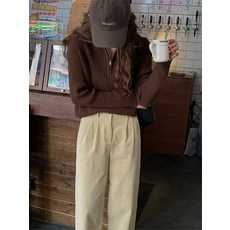 폴로하프집업니트