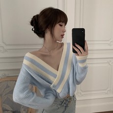 여성 여친룩 섹시 청순 V넥 라인 골지 크롭 랩 니트