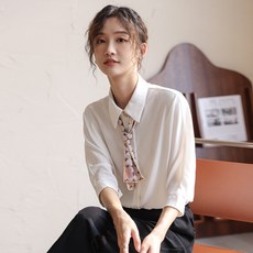 버터플라이 스노우 화이트 셔츠 여성 반팔 여름 패션 세련된 영감 스트라이프 상의