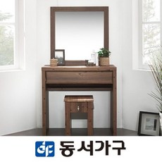 889ab9452d3bc7848de9631feb3098c63354d81addd44bc18300403e82c1.jpg