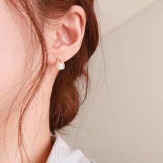 디올꿀벌귀걸이
