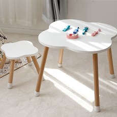 클로버유아책상