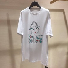 콤마 면반팔티셔츠 코튼반팔티셔츠 오아마르슈 러너 여성의류 여름 그래피티 낙서 플라워 프린트 미 사람들이 진영 박시반팔티