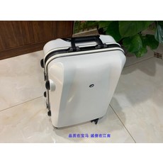 d155e50acda7cef63d93e244bbaab0747043593f9bb6ebb311d55fd0a595.jpg