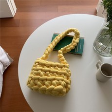 디올강아지니트