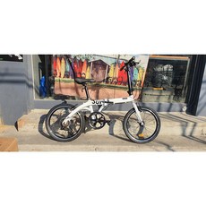 bcf49fa1610ce9c4ded4c7b9e0e0c22eb11ba617d5418efc5d544f880177.jpg