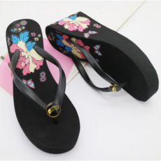 6e6fd2abc9dd2b3a3f138bbe7f3e2db0e8001198d960212f021aa9b102ae.png