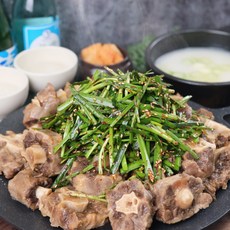 캠핑음식 소꼬리찜 밀키트 육수+부추+소스 포함, 1개, 600g