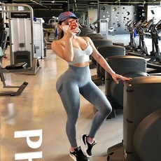 6949ddcfe3ab792251be9d5e36999e3206fcee3eb8012bcda0e9aab2a6a8.jpg