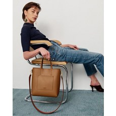 24FW [스테디셀러][CELIA] 브라운 투톤 심플 포켓 포인트 토트 겸 숄더백 M HIBA4F976W2
