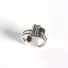 공효진발가락지