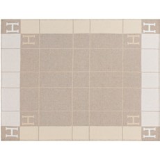 0768438ab4470c9e11e8fad0a2c68b9a19737cf3c3e58a35a99e98f42ea0.jpg