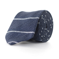 바쏘옴므넥타이