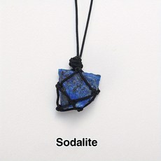 보호-시크 남성용 천연석 펜던트 - 매일 착용 및 선물용 무광석 쿼츠 목걸이