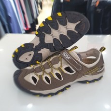 브라운유아아쿠아슈즈