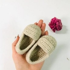 손뜨개아기신발